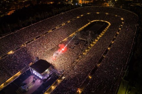 1 κουκίδα στις 60.000