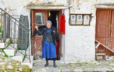 Το σάλι της γιαγιάς